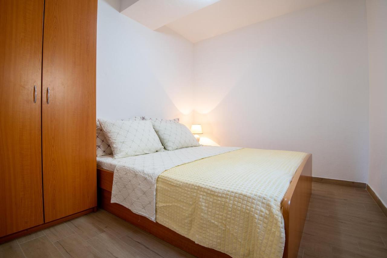 Apartmani Frane Neum Eksteriør bilde