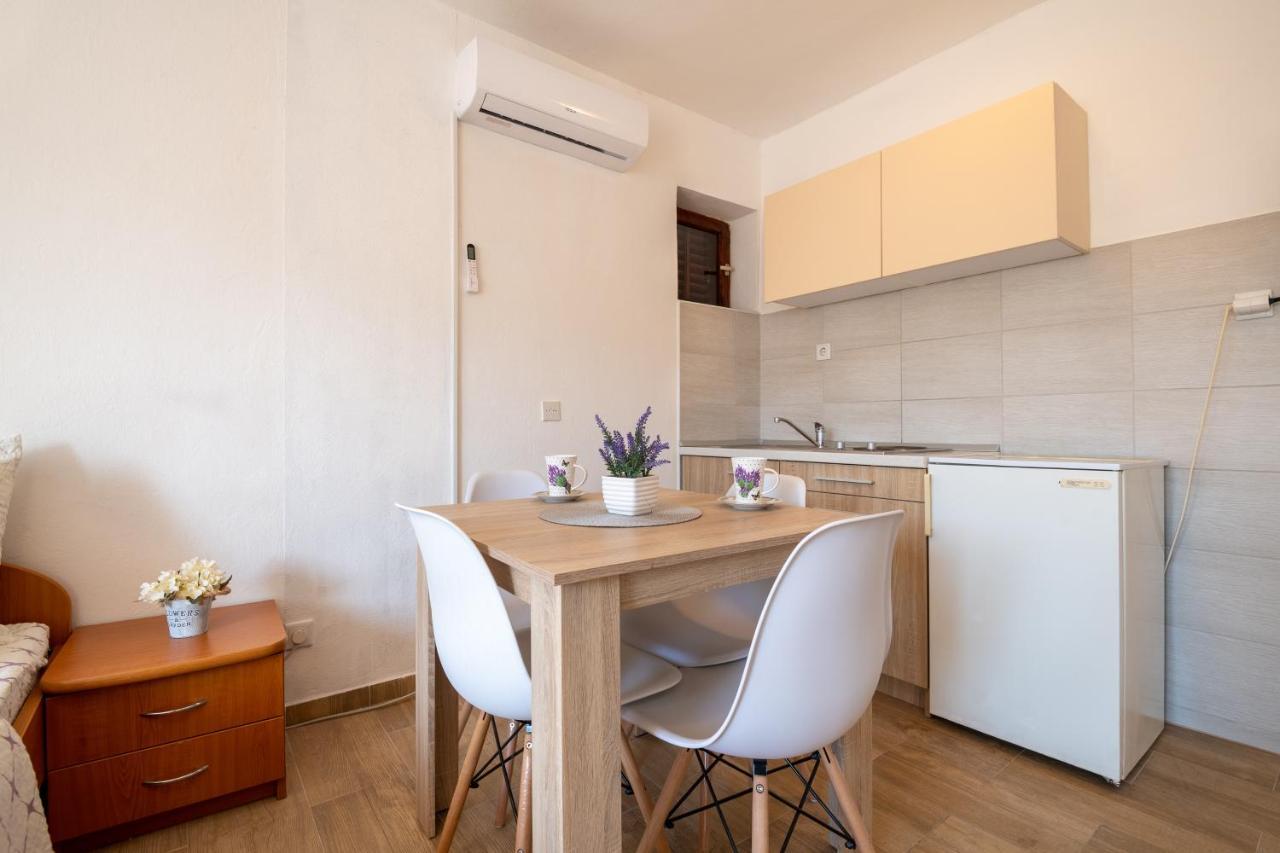 Apartmani Frane Neum Eksteriør bilde