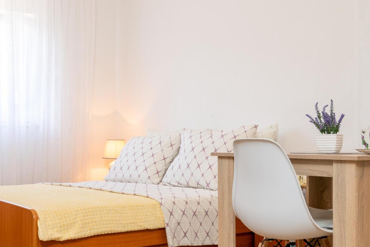 Apartmani Frane Neum Eksteriør bilde
